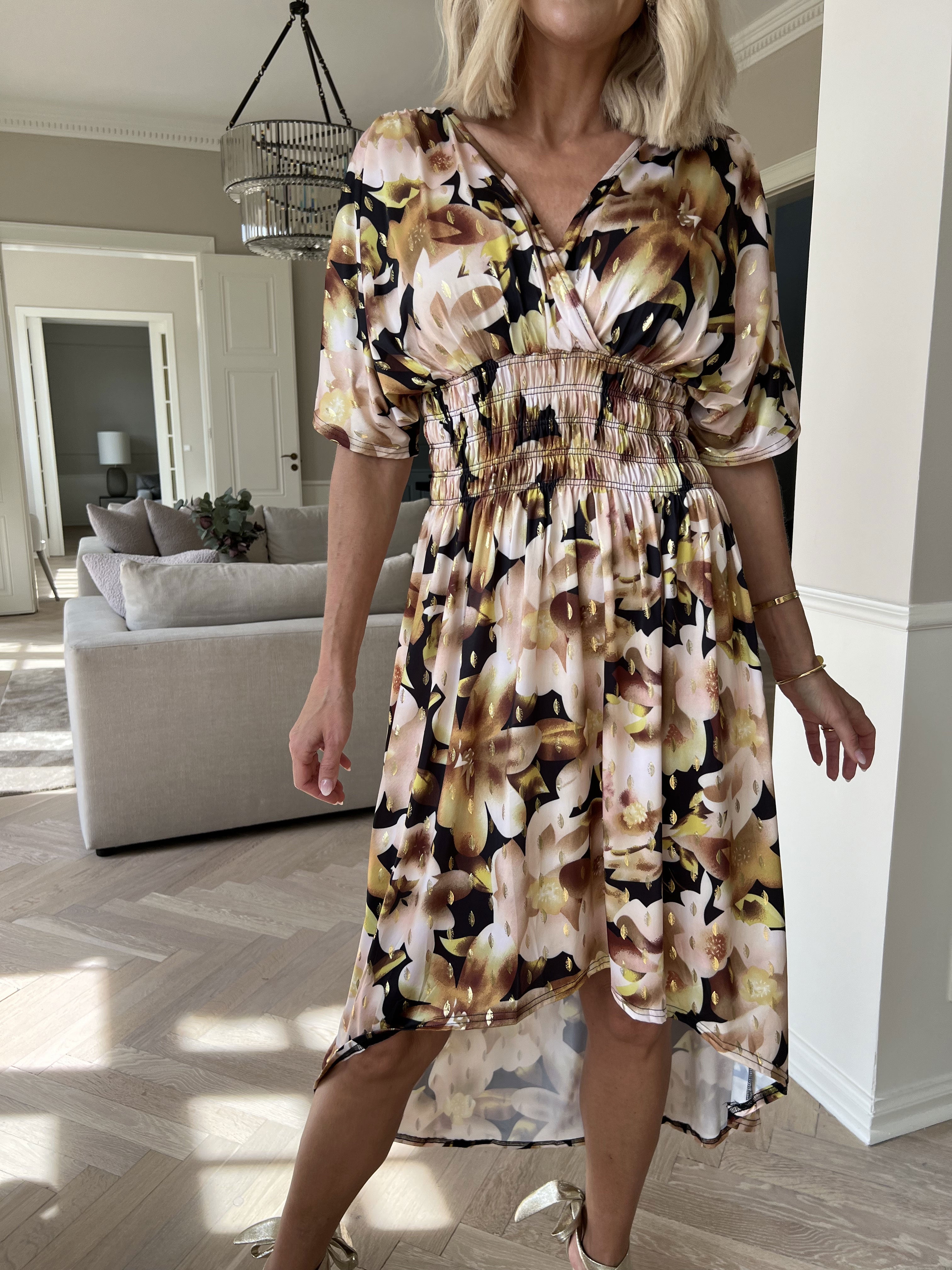 Pams Sweet Flower High-low - Elastisk klänning med blomstermönster